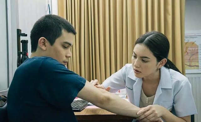 Bắt Cóc Trái Tim (Heart Attack - Freelance 2016)