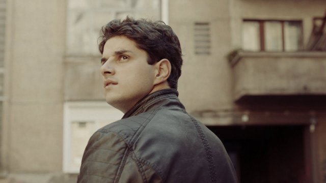 Bầu Trời Phía Trên (The Sky Above Us 2015)