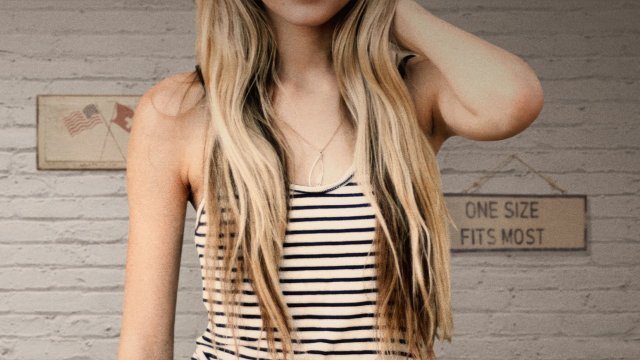 Brandy - Mặt Tối Của Thời Trang Nhanh (Brandy Hellville & the Cult of Fast Fashion 2024)