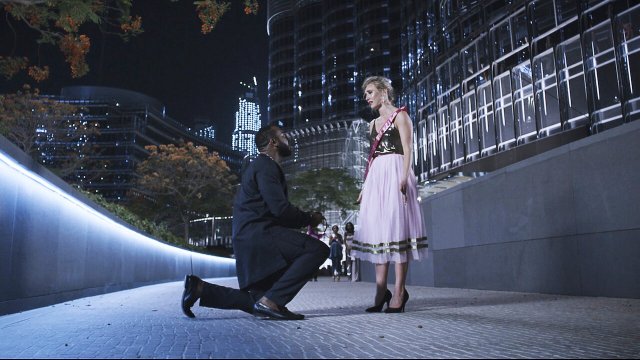 Bữa tiệc cưới điên rồ 2 (The Wedding Party 2: Destination Dubai 2017)