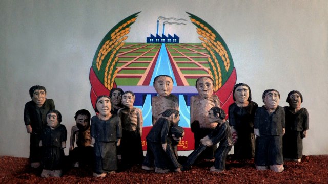 Bức Ảnh Thất Lạc (The Missing Picture (L'image manquante) 2013)