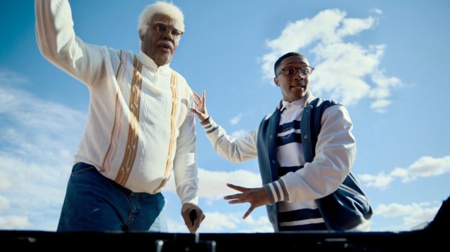 Chuyến Du Ngoạn Của Joe Và B.J. (Joe's College Road Trip 2026)