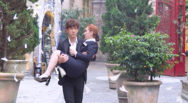 Chuyện Tình Nàng Tiên Cá (Chuyện Tình Nàng Tiên Cá 2025)