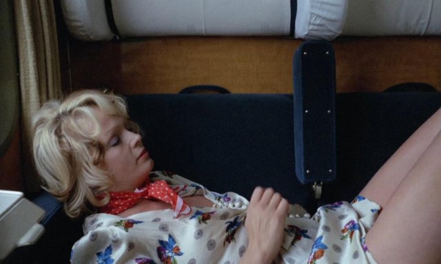 Cô gái mùa hè (Julia 1974)