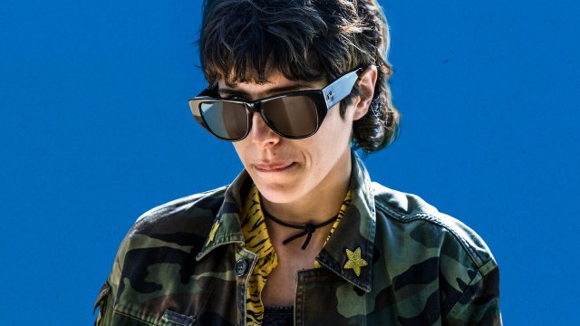 Cuộc sống dối trá của người lớn (The Lying Life of Adults 2022)