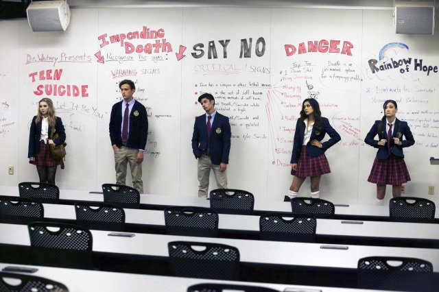 Đám Trẻ Hư Hỏng Ở Học Viện Crestview (Bad Kids Of Crestview Academy 2017)