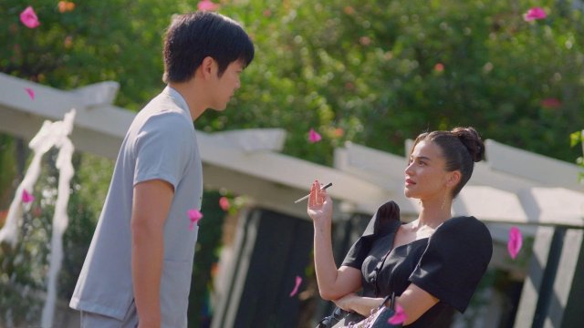 Điên Thì Có Sao (Bản Philippin) (It's Okay to Not Be Okay 2025)