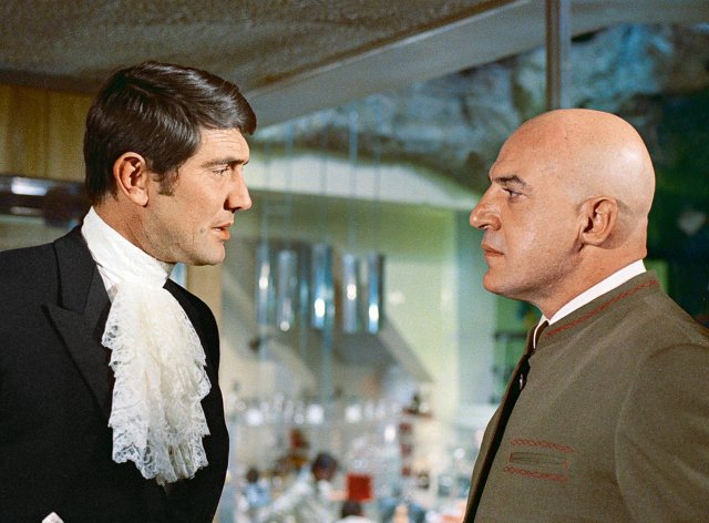Điệp Vụ Nữ Hoàng (On Her Majesty's Secret Service 1969)