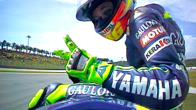 Đỉnh cao tốc độ (Hitting the Apex 2015)