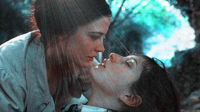 Đổ vỡ (Cracks 2011)