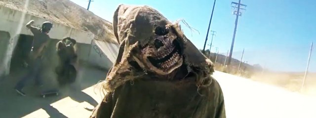 Đoạn Băng Kinh Hoàng 3 (V/H/S: Viral 2014)