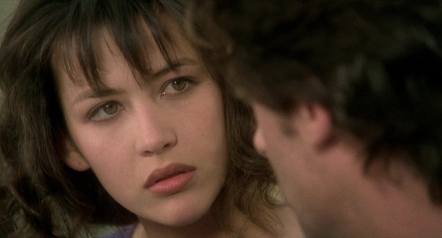 Đời Sinh Viên (L'étudiante 1988)