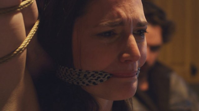 Đức Hạnh Đã Chết: Tình Yêu, Lòng Tôn Trọng, Sự Phục Tùng (Deadly Virtues: Love. Honour. Obey. 2014)