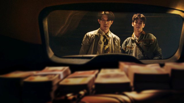 Gia Tài Của Người Chết (Everybody Loves Me When I'm Dead 2025)