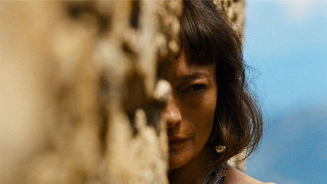 Hãy để xác chết tan (Let the Corpses Tan 2017)