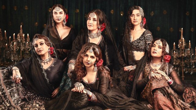 Heeramandi (Heeramandi: The Diamond Bazaar 2024)