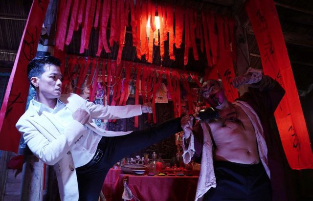 Hoa Phong Nguyệt Vũ (The Crawler 2020)