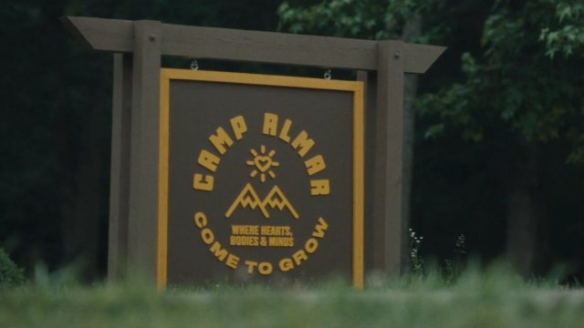 Kẹo Dẻo Rùng Rợn (Marshmallow 2025)