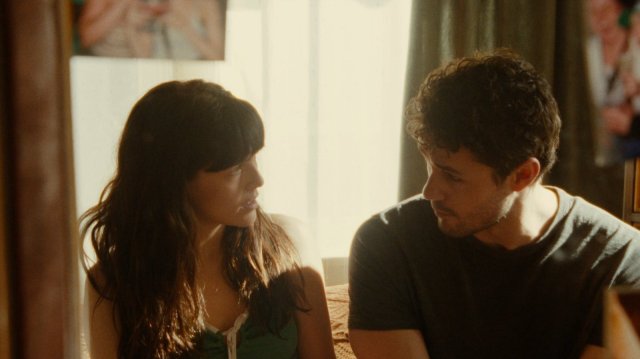 Kèo Tay Ba (The Threesome)