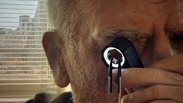 Kim cương chẳng phải vĩnh hằng (Nothing Lasts Forever 2022)