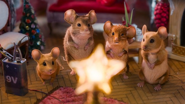 Mắc Bẫy Lũ Tí Quậy (A Mouse Hunt for Christmas 2025)