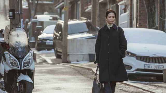 Mái Nhà Sau Song Sắt (Home Behind Bars)