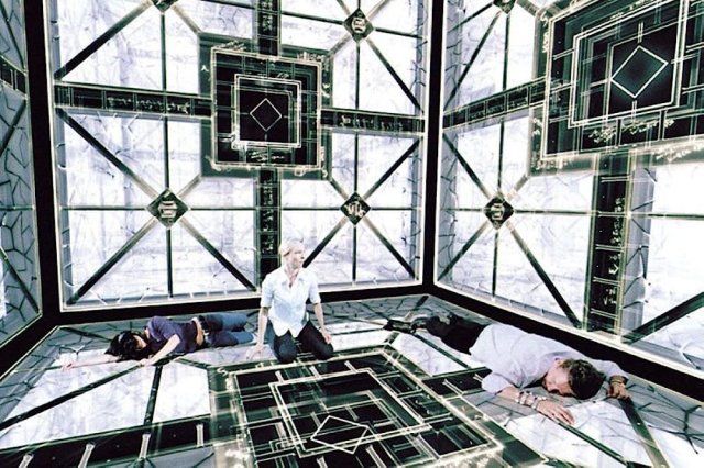 Mê Cung Lập Phương 2: Siêu Lập Phương (Cube²: Hypercube 2002)