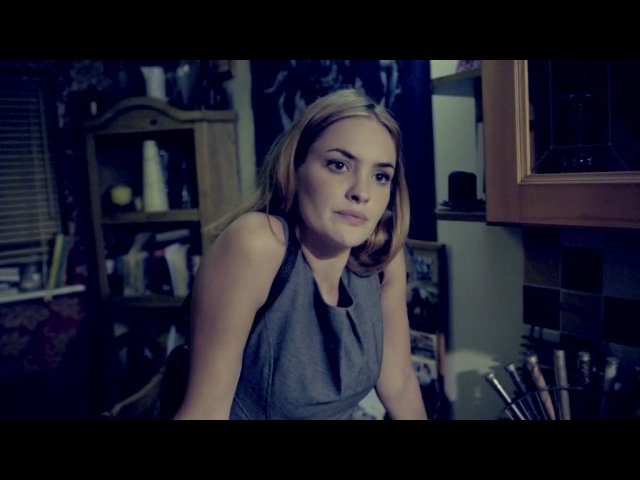 Mồi Nhử (Redistributors 2016)