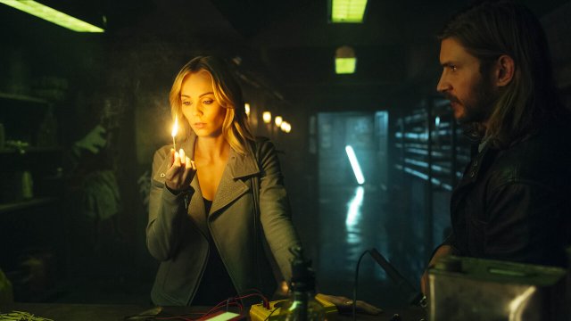 Nanh vuốt (Phần 3) (Bitten (Season 3) 2016)