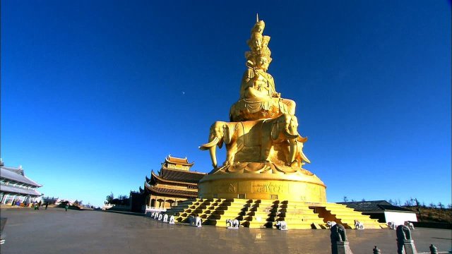 Nga My Sơn (China Inheriting: Mount Emei 2013)