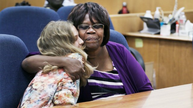 Nuôi Nấng (Foster 2018)