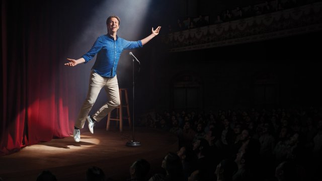 Ở Nhờ (Phần 3) (Crashing (Season 3) 2019)