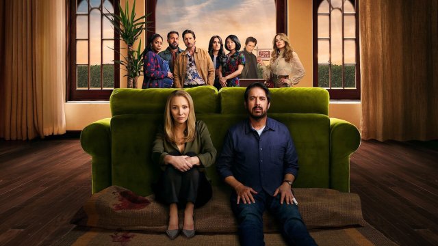 Phía sau mặt tiền (No Good Deed 2024)