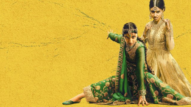 Xã Hội Văn Minh (Polite Society 2023)