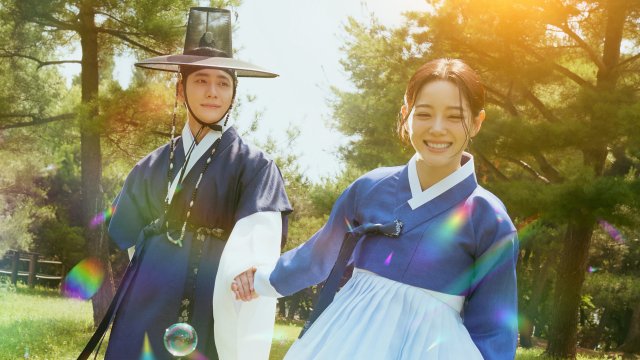 Sông Trăng Hoán Mệnh (Moon River 2025)