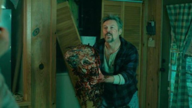 Thợ Săn Quái Thú (Alien Hunter - Welcome To Willits 2017)