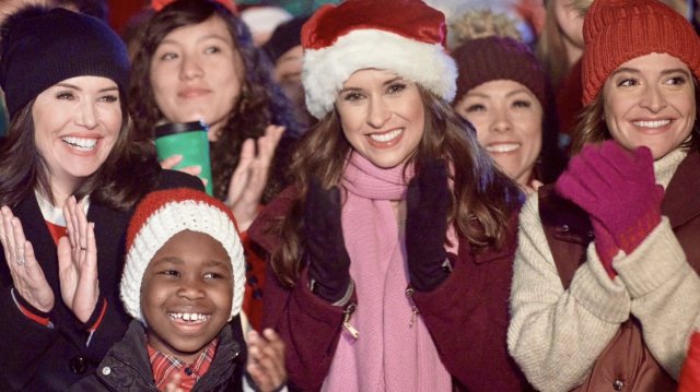 Chuẩn bị cho giáng sinh: Thắp sáng (Haul Out the Holly: Lit Up 2023)