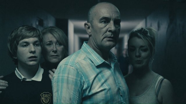 Tội Ác Ở Tòa Nhà 31 (Tower Block 2012)