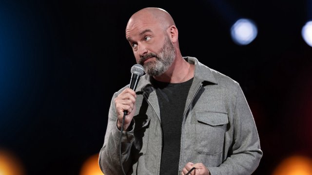 Tom Segura: Búa tạ (Tom Segura: Sledgehammer 2023)