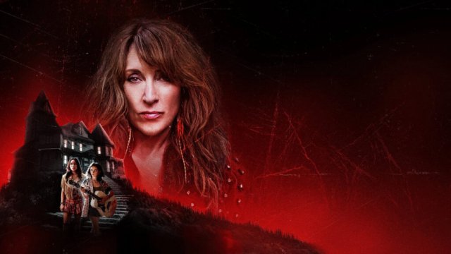 Torn Hearts (Torn Hearts 2022)