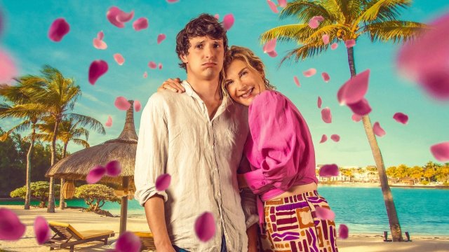 Trăng Mật Cùng Mẹ (Honeymoon Crasher 2025)