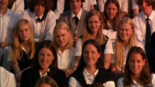 Trinh Nữ Tự Sát (The Virgin Suicides 2000)
