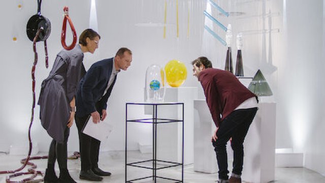 Tuyệt phẩm thủy tinh (Phần 1) (Blown Away (Season 1) 2019)