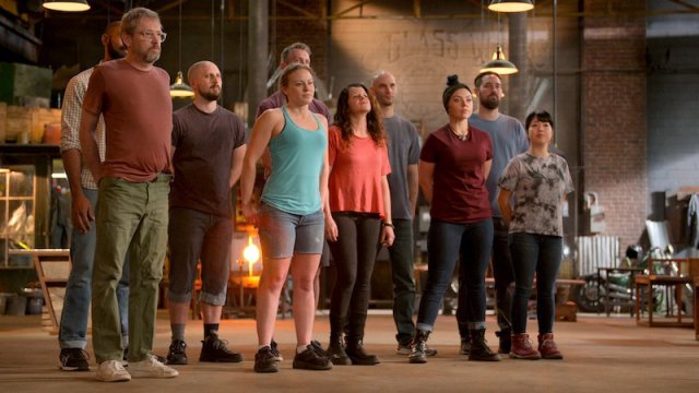 Tuyệt phẩm thủy tinh (Phần 2) (Blown Away (Season 2) 2021)