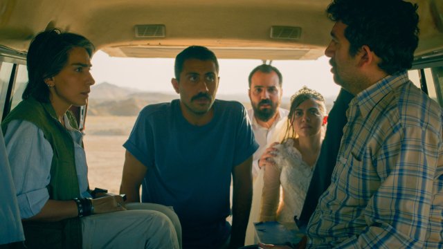 Vị Khách Bất Ngờ (It Was Just An Accident 2025)