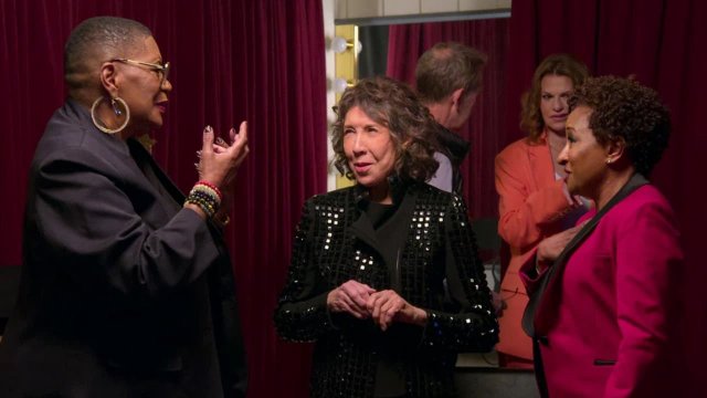 Xuất Chúng: Cuộc Cách Mạng Hài Kịch (Outstanding: A Comedy Revolution 2024)