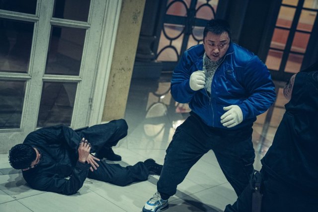 Xem Phim Đêm Thánh: Đội Săn Quỷ - Holy Night: Demon Hunters - Ahaphim.com - Ảnh 4