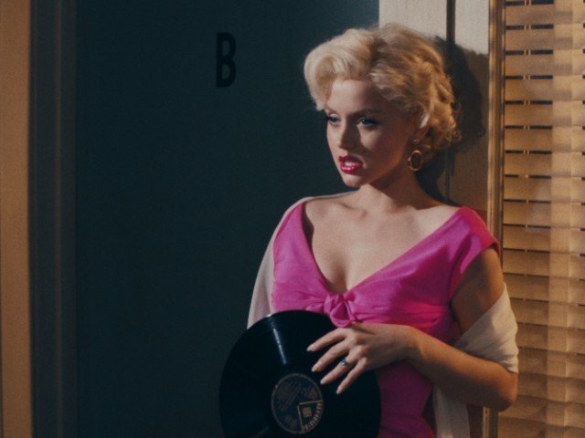 Xem Phim Blonde: Câu Chuyện Khác Về Marilyn - Blonde - Ahaphim.com - Ảnh 2