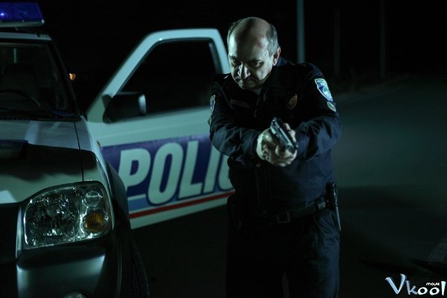 Xem Phim Kẻ Khát Máu - The Stranger - Ahaphim.com - Ảnh 3