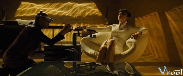 Xem Phim Tội Phạm Nhân Bản 2049 - Blade Runner 2049 - Ahaphim.com - Ảnh 2